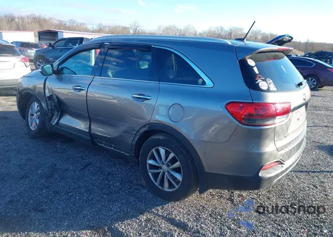 2017 Kia Sorento 2.4L Lx z USA, uszkodzony, nr VIN 5XYPGDA33HG278519